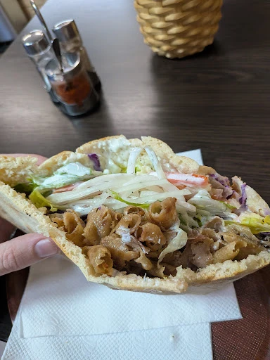Seroo Döner & Pizza photo 7